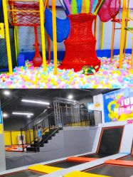 -蹦贝运动中心·蹦床·攀岩·闯关(龙岗店)