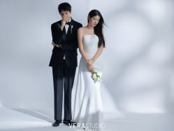 -至臻微拉婚纱摄影