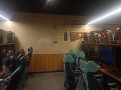 -艾尔文电竞(陈埭吾悦广场店)