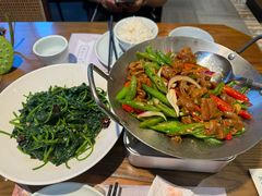 -黄泥岗·地道湖北菜(奥特莱斯店)