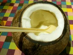 -志龙皇冠吃货椰子铺
