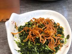 凉拌马兰头-侬佳蒸菜馆(听潮店)