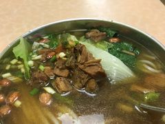 -卓雅桂林米粉