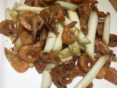 小镇小葱炒小河虾-小镇大厨新概念复合中餐厅(万达广场大连高新店)