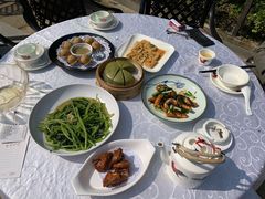 妙龄乳鸽-香山家宴