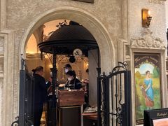 -B&C黄油与面包·THE GARDEN BAKERY概念店(世纪汇店)