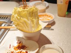 -海底捞火锅(中商百货夜宵主题店)