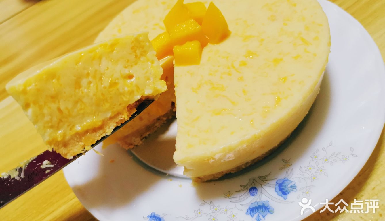 酸酸甜甜的芒果小蛋糕