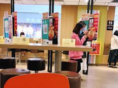 大堂-麦当劳(番禺易发商业街店)