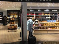 -戴高乐机场免税店(BuY PARIS DUTY FREE)
