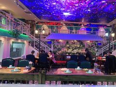 -巴特餐饮6加1音乐餐吧·新疆菜
