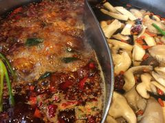 -纸盐河码头火锅(十八梯店)