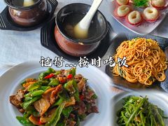 -鄱阳湖·江西小炒·瓦罐煨汤(五道口店)