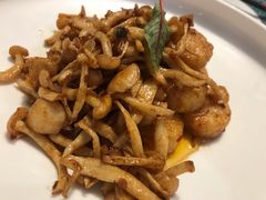 -肆月河豚·新淮扬(金融街店)
