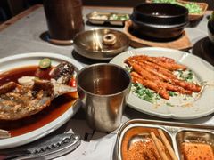 -草家酱蟹炭火烤肉店(珲春南路一店)