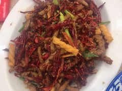 -江城燕子大排档(江汉路步行街店)