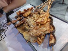 -云晓光头烧烤吧(盛夏店)