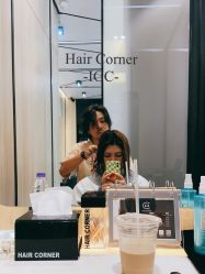 -HAIR CORNER