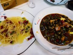 -老鄞江清水龙虾•赵赵家(江北店)
