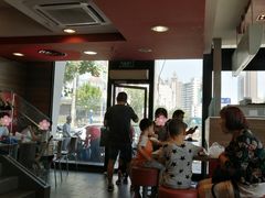 大堂-麦当劳(武商建二店)