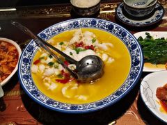 老坛酸菜鲩鱼-缪氏川菜(深圳北站缤果空间店)