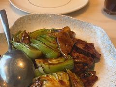招牌猪肝炒菜梗-菲乐餐厅(三十年经营·湖滨路店)
