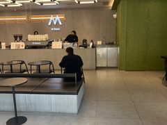 -M Stand(南京紫峰大厦店)