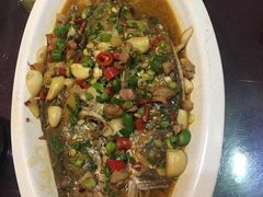 砂锅山粉鱼头-陈厨(新苑小区店)