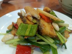 -华信美食