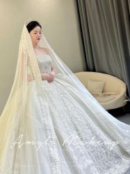 -艾米丽婚纱礼服