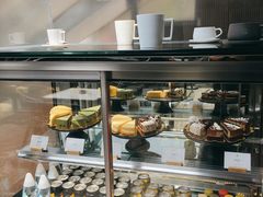 面包甜点陈列柜-壹丁咖啡(宽窄巷子店)