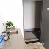 假期过去爽爽的，特别喜欢这海景，面朝大海，可以发呆