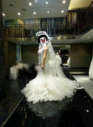-VV新娘婚纱礼服体验馆