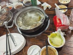 -官塘兄弟·潮汕牛肉店(官塘总店)