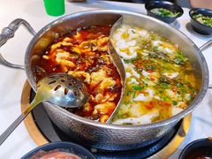 -德林酸菜鱼火锅(南丹店)