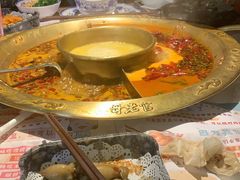 -哥老官重庆美蛙鱼头(日月光店)