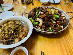 -小草屋炒鸡(仲子路店)