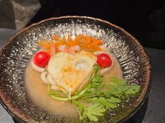 -蟹犇前•帝王蟹雪蟹(陆家嘴店)