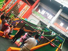 -蒙特利亲子乐园