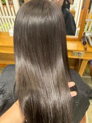 -心迪染发专门店