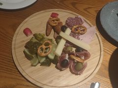 -普兰达德国餐厅·德式脆皮烤猪肘·自酿啤酒(观唐店)