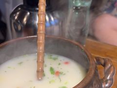 鸭汤一窝-北京老铺烤鸭(老城根店)
