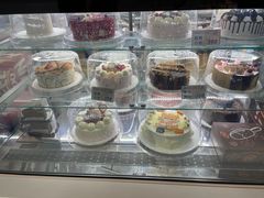 -DQ·蛋糕·冰淇淋(新玛特分店)