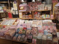 -九木杂物社(东方新天地店)