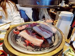 猪五花-泥炉烧肉师(新街口金銮巷店)