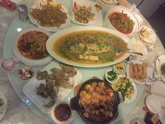 -清真·胖妈妈手抓餐厅(定西路长城宾馆店)