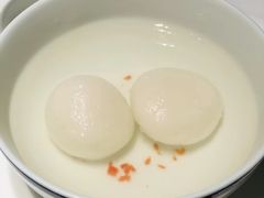 桂花燕窝汤圆-新荣记(建国门外大街店)