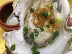 蒜茸蒸特大生蚝-宏佳丰味蟹馆(洛溪店)