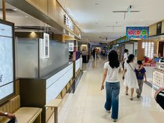 -上海跨国采购会展中心