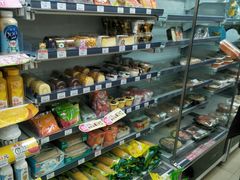 -全家便利店(虹桥路四店)